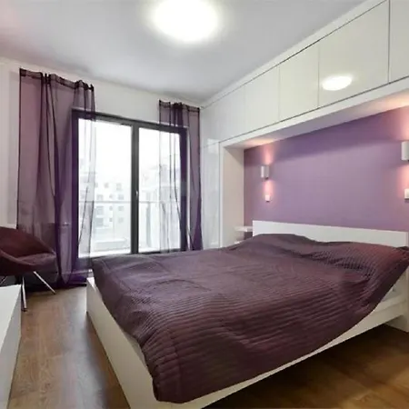 Dom & House - Old Town Waterlane Apartment *